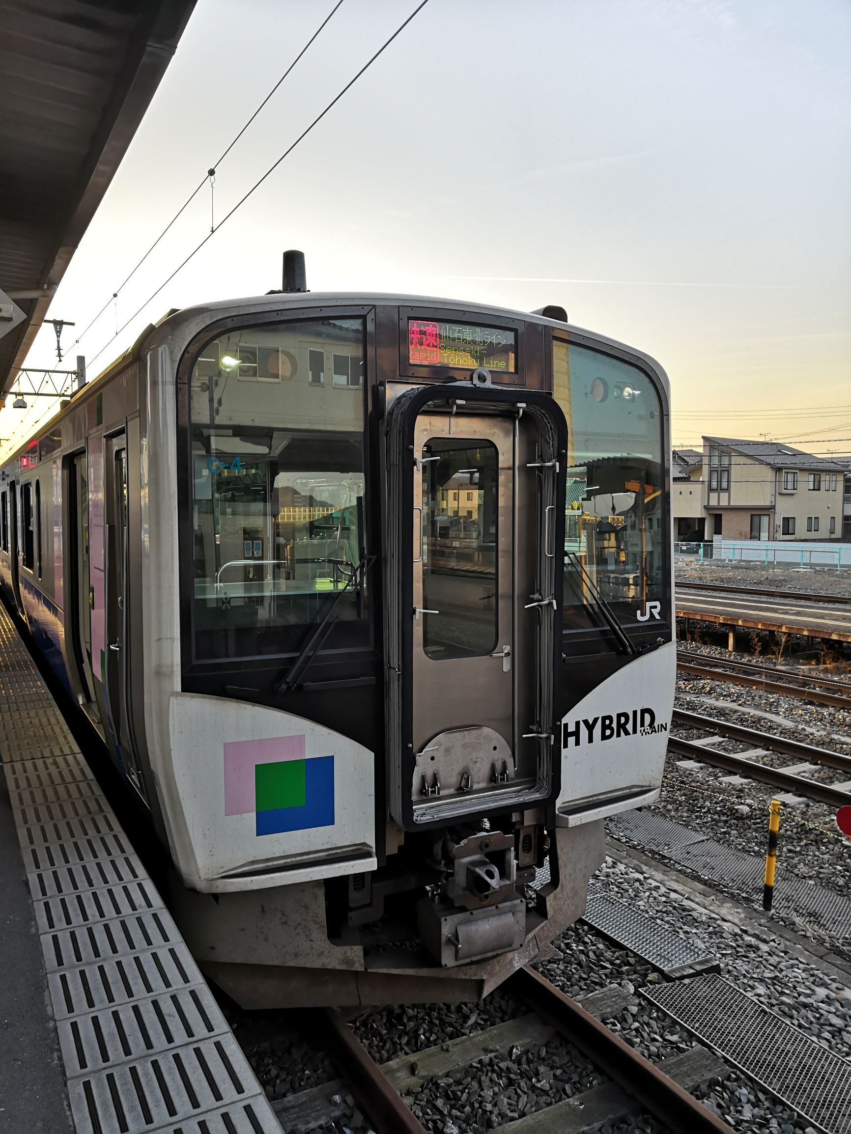 HB-E211