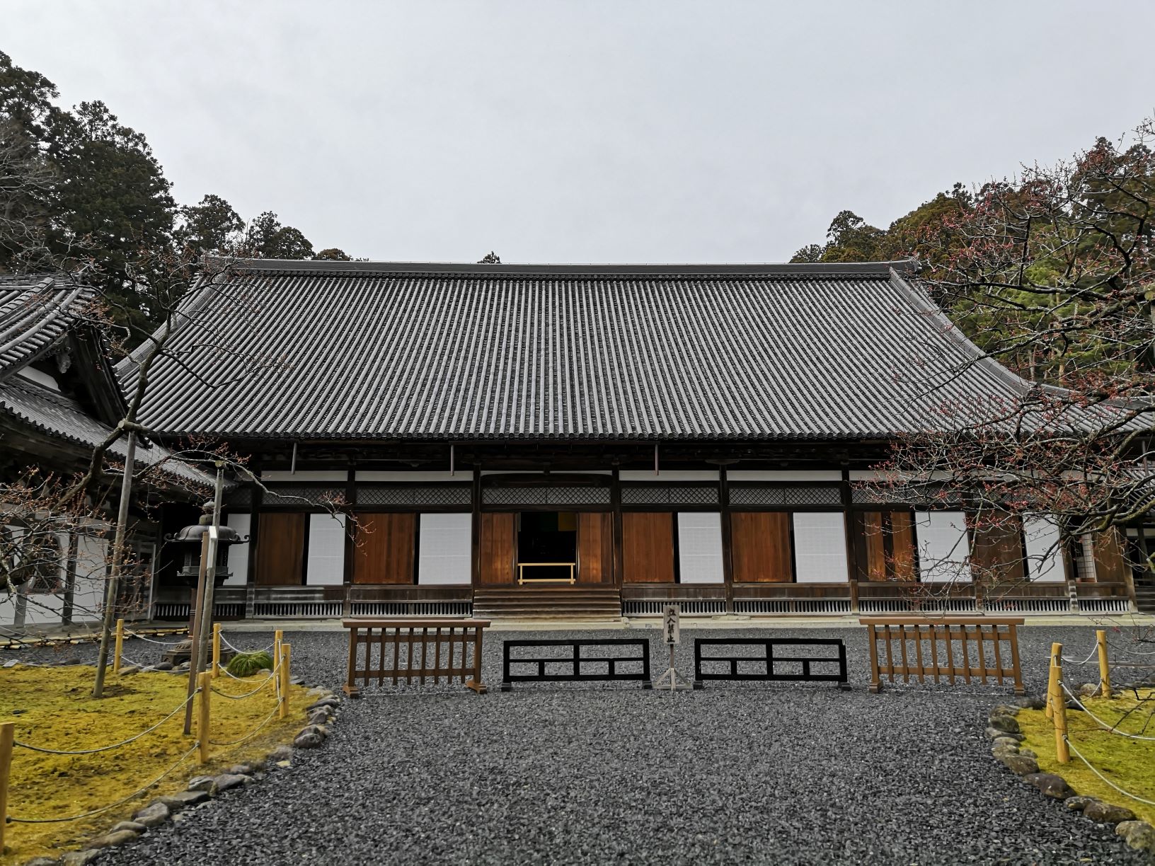 本堂